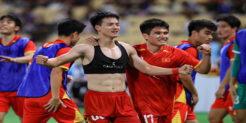 U22 Việt Nam Giành Chức Vô Địch SEA Games 33 6 Thanh Nhàn ghi bàn quyết định trong hiệp phụ